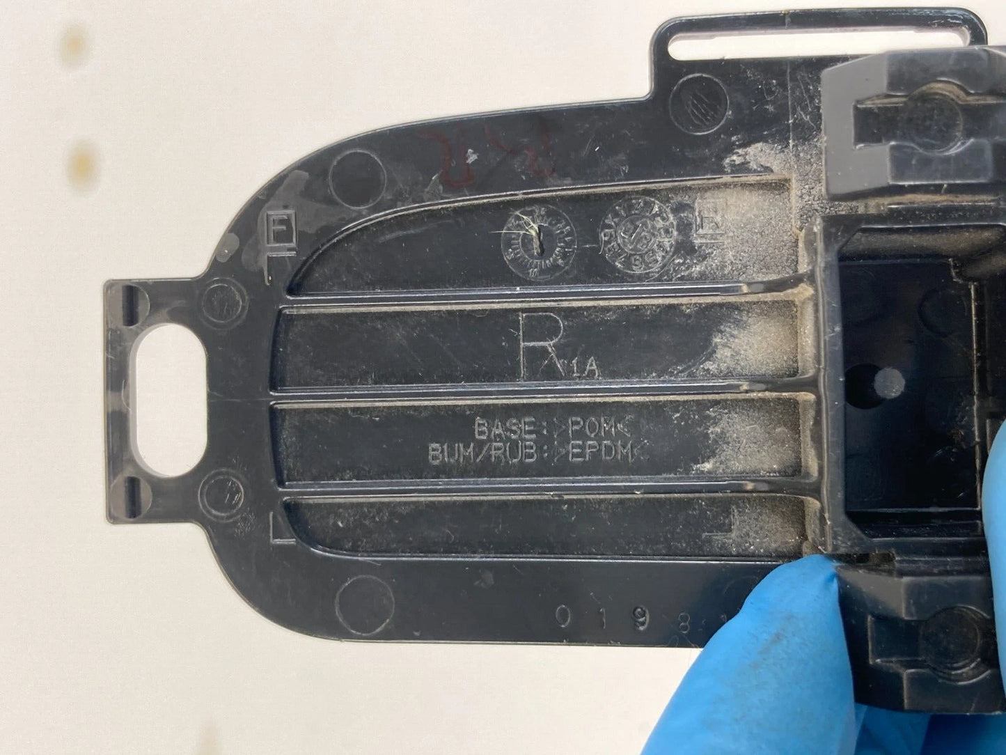 2007-2012 NISSAN VERSA REAR RIGHT PASSENGER SIDE INTERIOR INNER DOOR HANDLE
