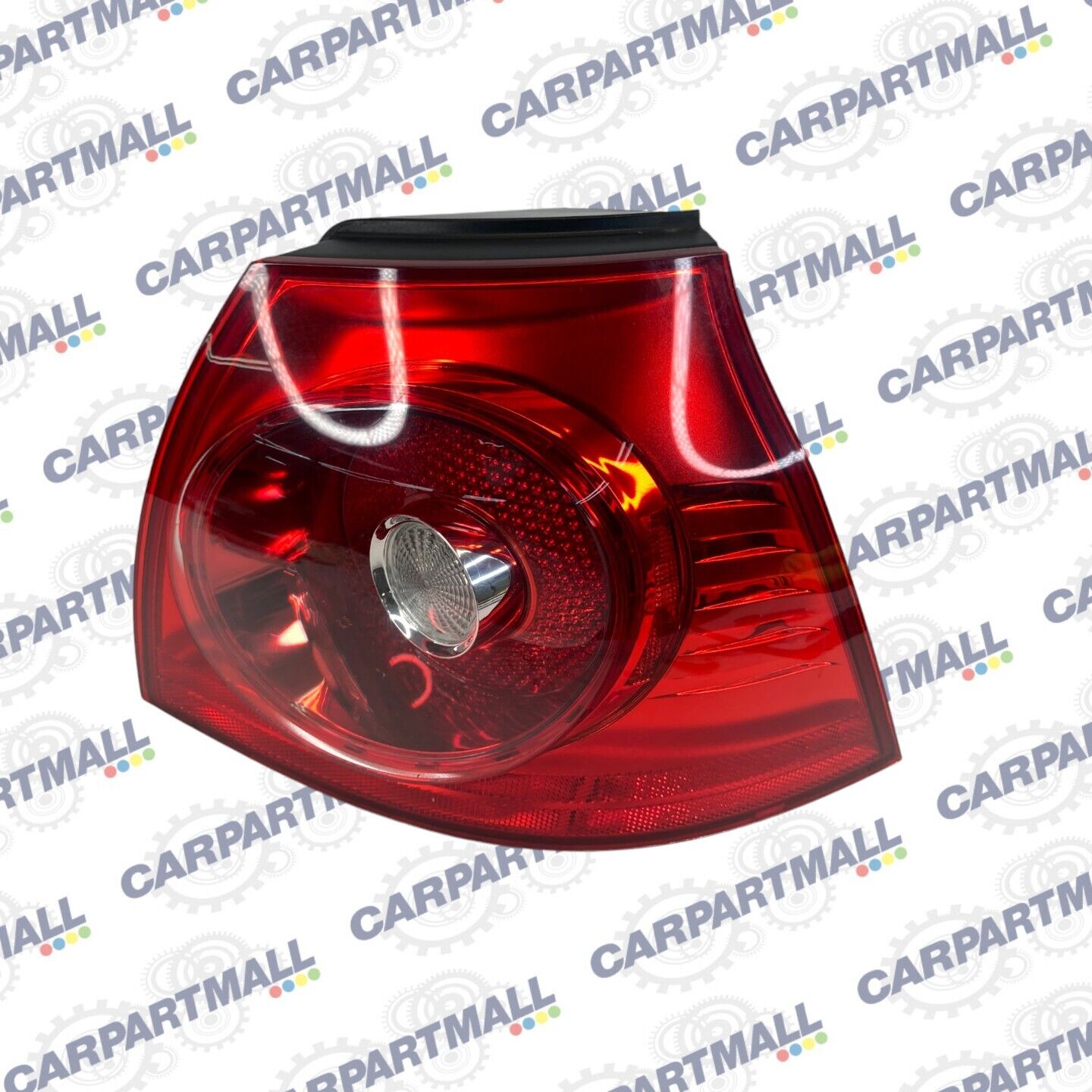 06-09 Volkswagen GTI Rear Right Tail Light Outer Taillight Lamp 1K6-945-096-M