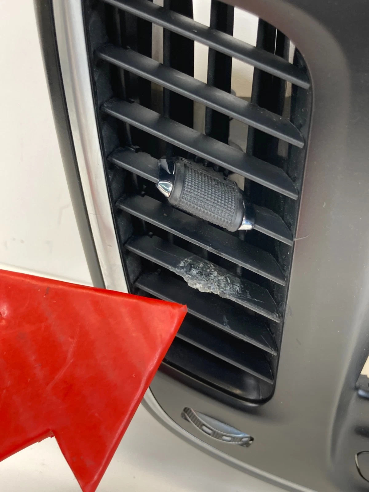2015-2017 CHRYSLER 200 DASH RADIO BEZEL PANEL VENTS HAZARD SWITCH OEM 68160143AA