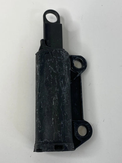 2003-2008 TOYOTA COROLLA GLOVE BOX DOOR DAMPER STOPPER CHECK STRAP SUPPORT