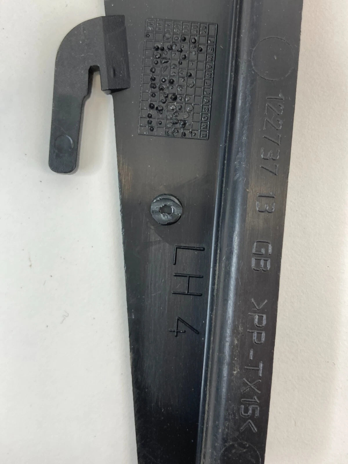 2007-2015 MINI COOPER COUPE LEFT INSTRUMENT PANEL DASHBOARD TRIM COVER 2755585