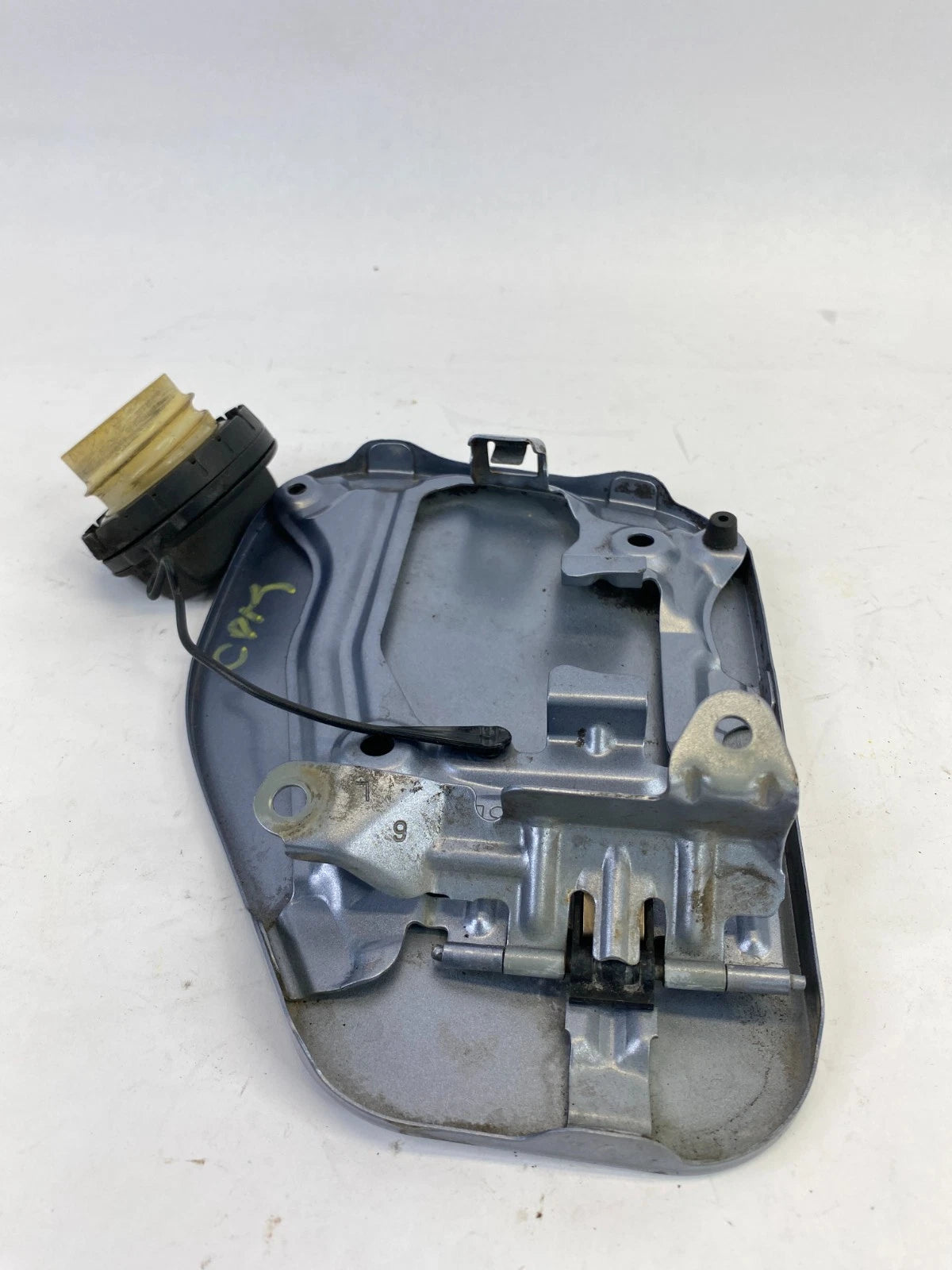 2008-2015 SCION XB FUEL FILLER GAS TANK DOOR LID COVER W CAP GRAY METALLIC OEM