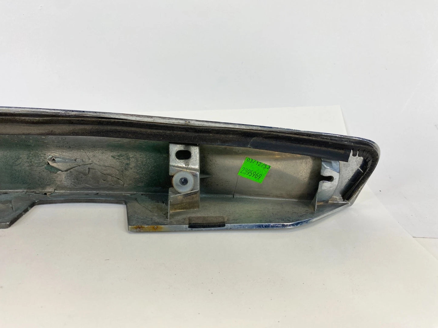 2010-2012 NISSAN ALTIMA REAR TRUNK LICENSE PLATE TRIM MOLDING W/ CAMERA OEM