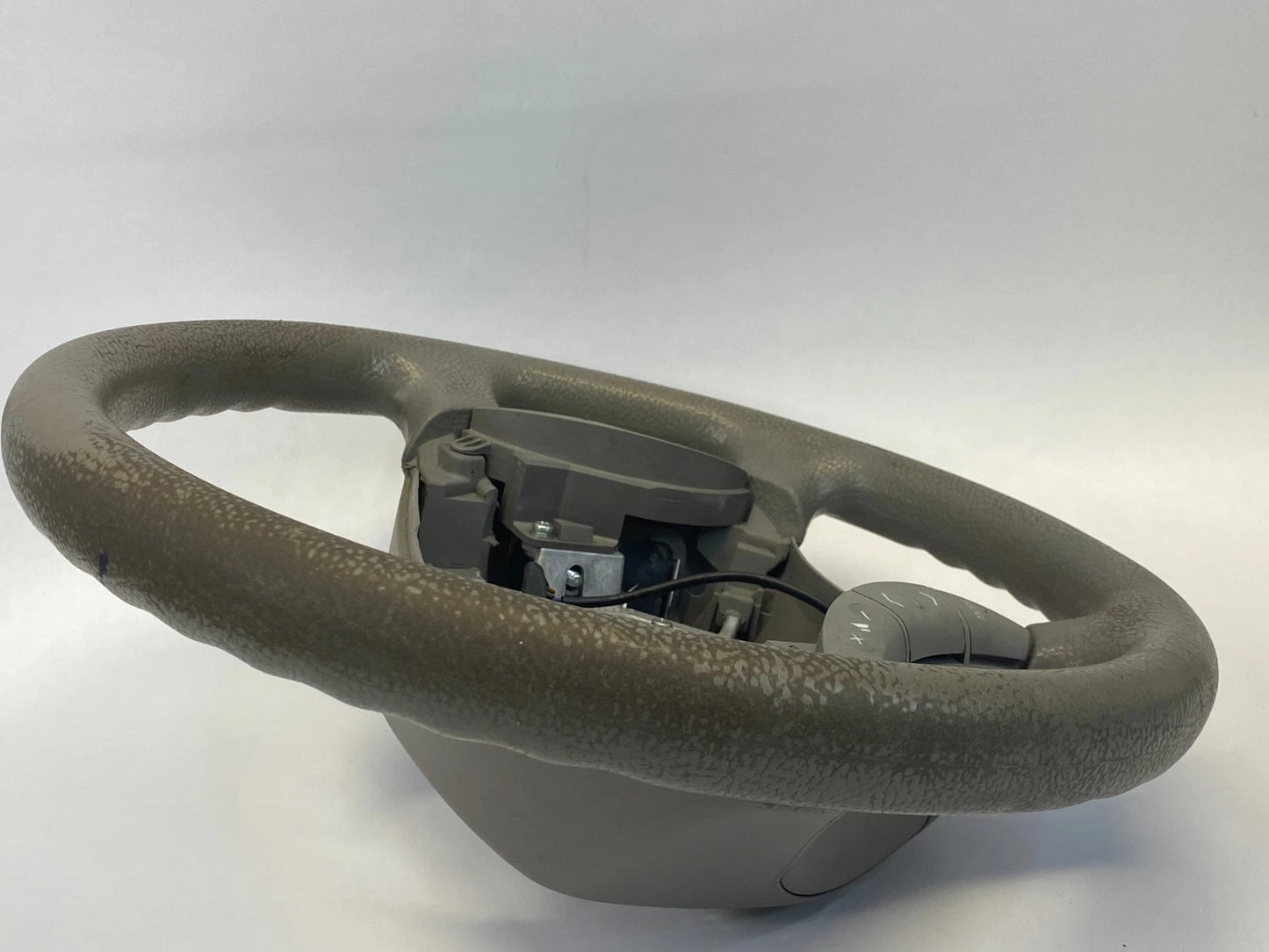 2004-2010 TOYOTA SIENNA STEERING WHEEL W/ MULTIFUNCTION CONTROLS GRAY OEM