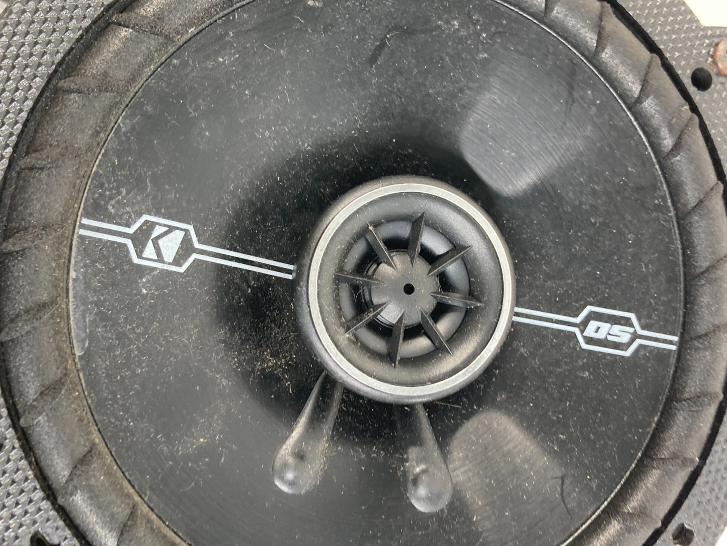 03-06 Saab 9-3 Sedan Front Left Side Door Speaker 41DSC654 KICKER Aftermaket