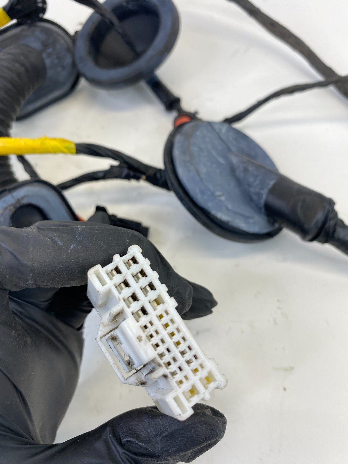 2008-2011 Kia Borrego Rear Right Side Door Wiring Wire Harness Cable 91660-2J0