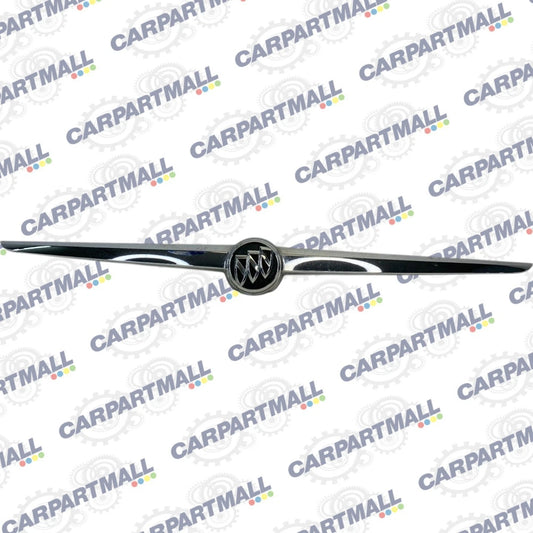11-13 BUICK REGAL REAR TRUNK TAILGATE MOLDING TRIM GARNISH W/ EMBLEM 132266400
