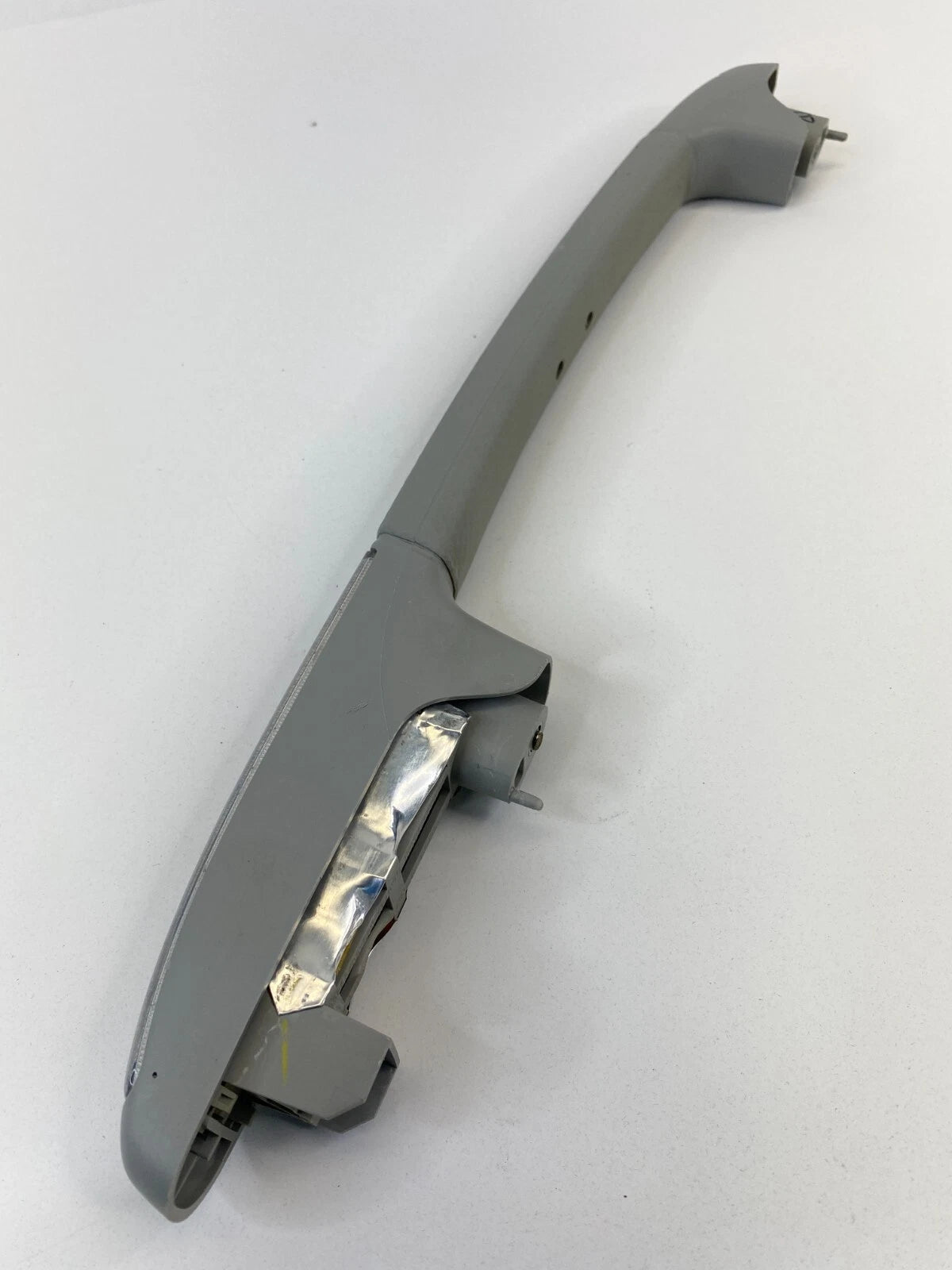 2003-2005 HONDA PILOT REAR 3RD ROW RIGHT ROOF GRAB GRIP HANDLE ASSIST W/ LIGHT