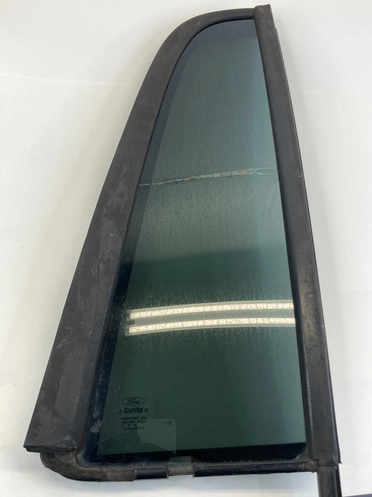 2003 04 05 2006 LINCOLN NAVIGATOR REAR RIGHT BACK DOOR SIDE VENT WINDOW GLASS