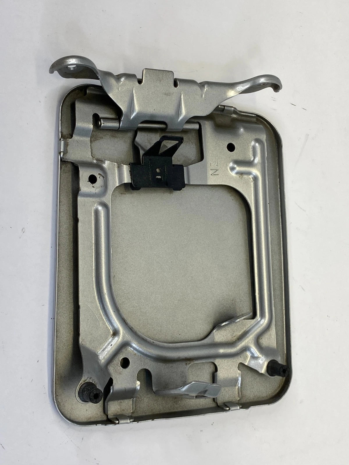 2007-2012 NISSAN ALTIMA SEDAN FUEL DOOR GAS CAP LID TANK FILLER COVER SILVER OEM