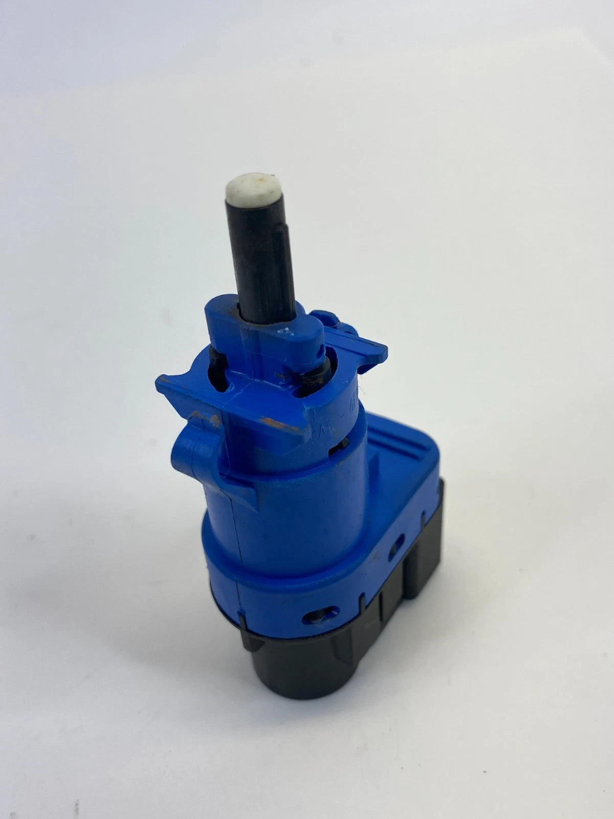 2013 14 15 2016 Mazda CX-5 CX5 Brake Stop Light Lamp Sensor Switch OEM