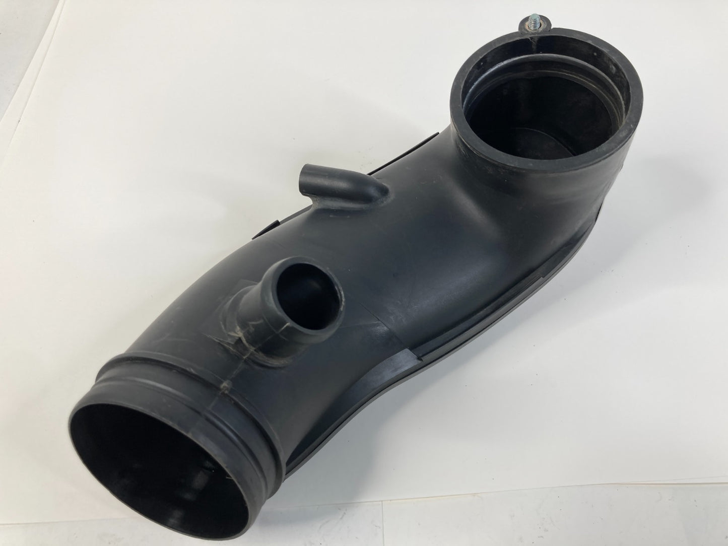 2002-2004 Audi A6 Quattro 3.0L V6 Automatic Air Intake Hose Duct Tube Assy OEM