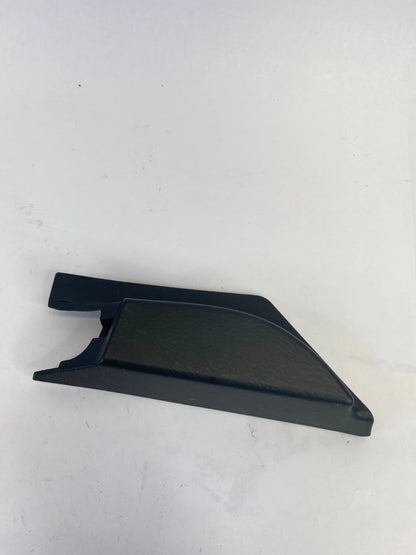99-04 HONDA ODYSSEY FRONT RIGHT INNER DOOR CORNER MIRROR COVER 76220-S0X-A000