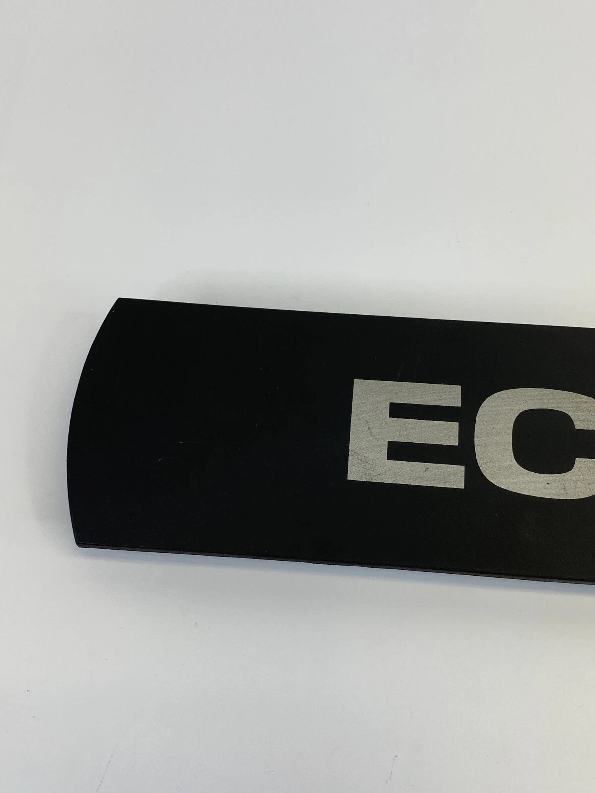 2009-2011 CHEVROLET AVEO AVEO5 1.6L L4 ENGINE COVER ECOTEC EMBLEM TRIM 96815280
