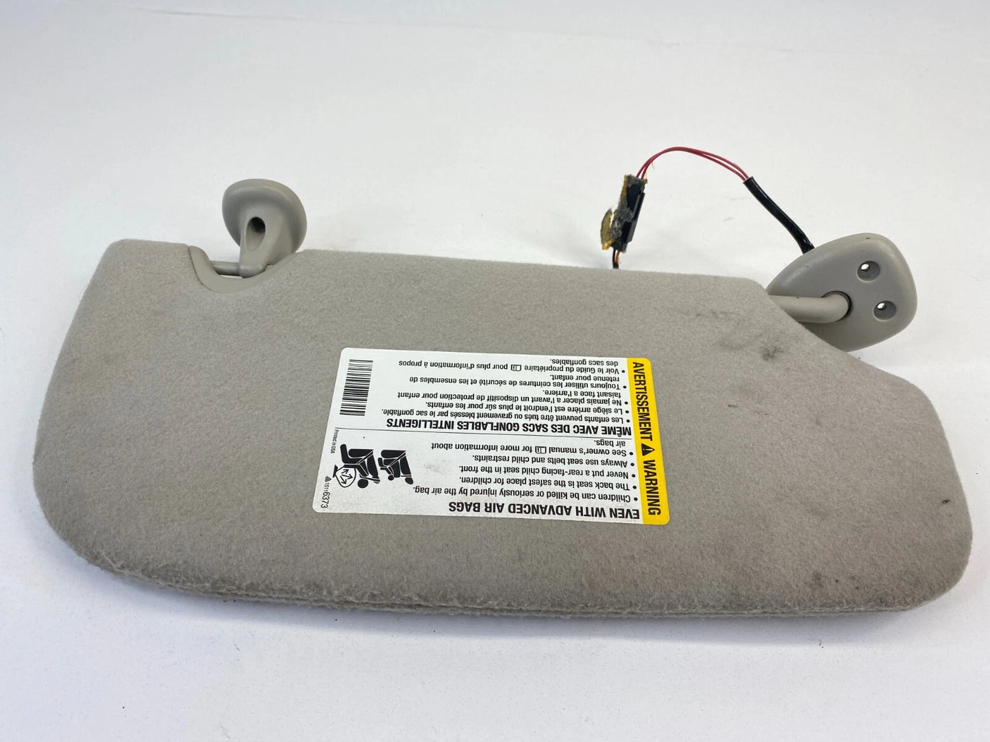 2005-2007 SAAB 9-7X LEFT DRIVER SIDE SUNVISOR SUN VISOR SHADE W/ ILLUMINATION