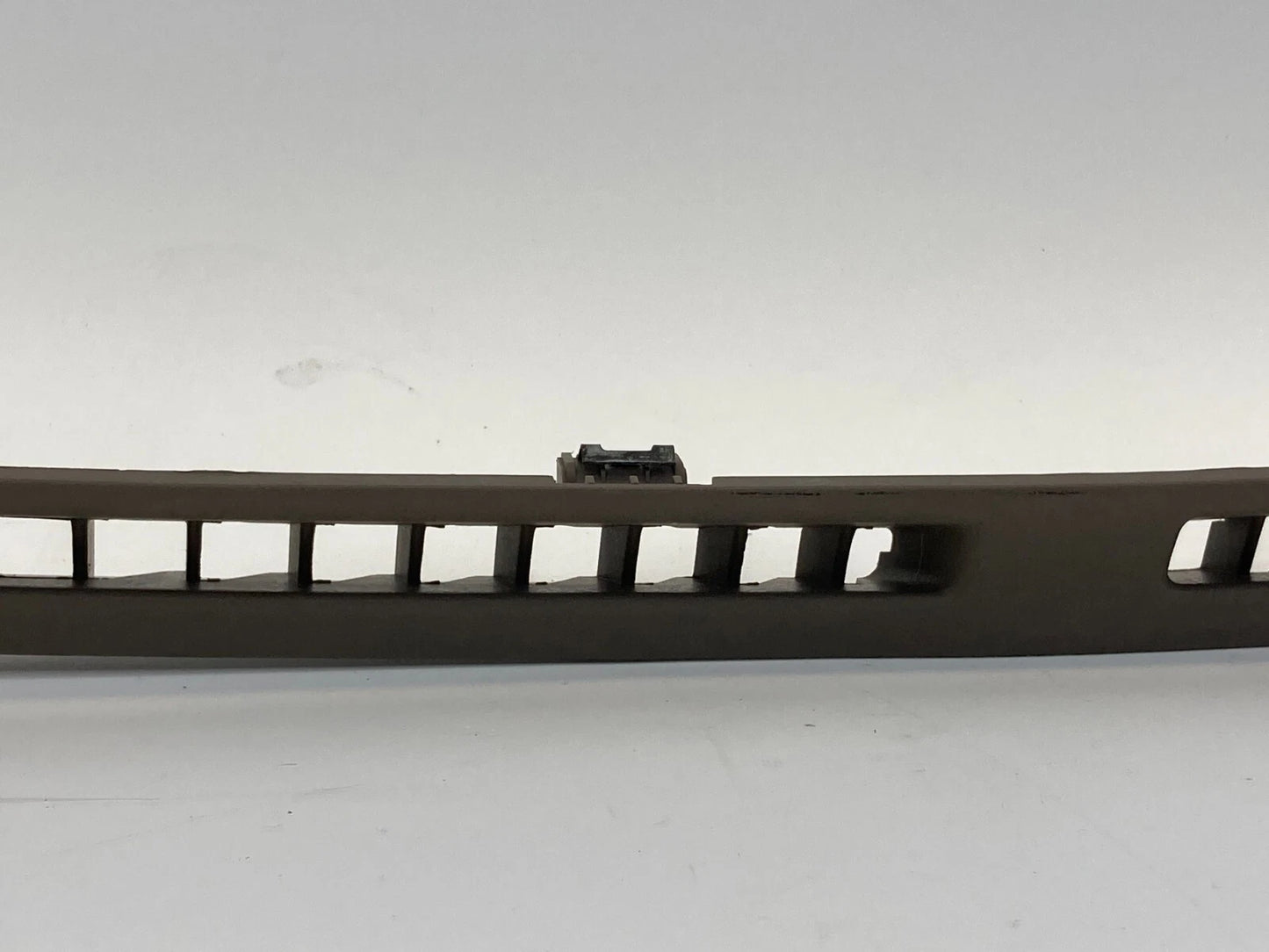 1999-2003 ACURA TL LEFT SIDE DASH DEFROSTER VENT GRILLE 77466-S0K-A010 OEM