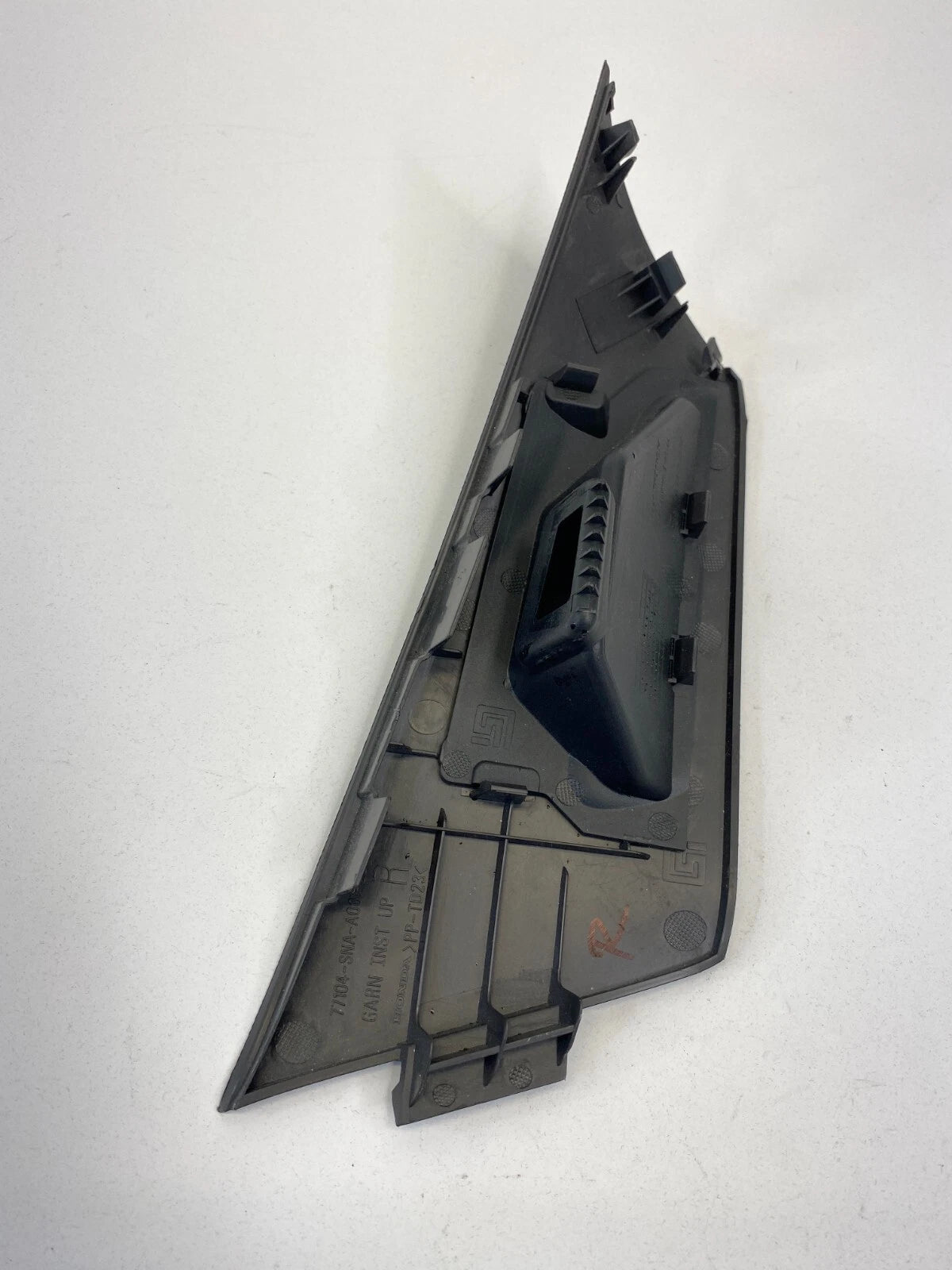 2007-2011 HONDA CIVIC FRONT RIGHT PASSENGER PILLAR DEFROST VENT OEM 77104SNAA001