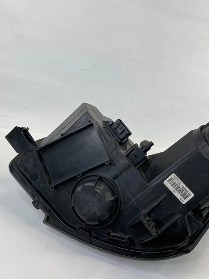 2003-2007 CADILLAC CTS RIGHT PASSENGER HEADLIGHT HEADLAMP HALOGEN 15276218