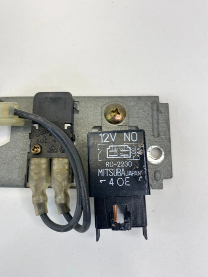 1995 1996 SUBARU LEGACY SEDAN & WAGON POWER WINDOW RELAY W BRACKET OEM