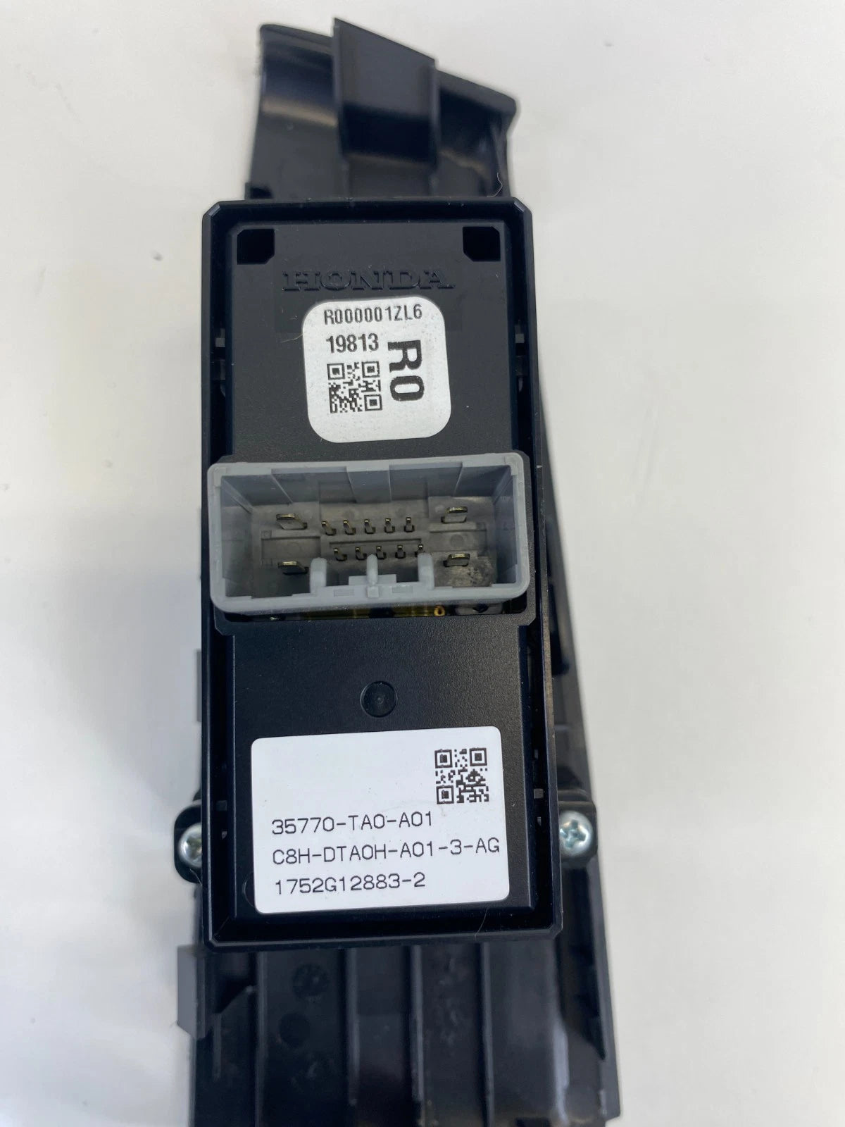 2008-2012 Honda Accord Rear Right Side Door Power Window Control Switch w/ Bezel