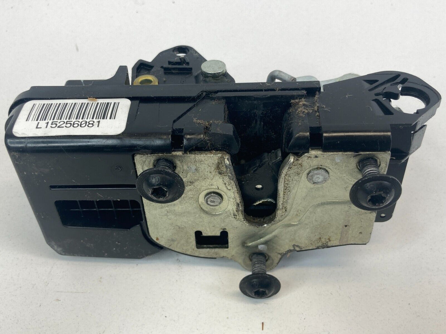 2006 Pontiac Torrent Rear Trunk Liftgate Lock Latch Actuator L15256081 OEM