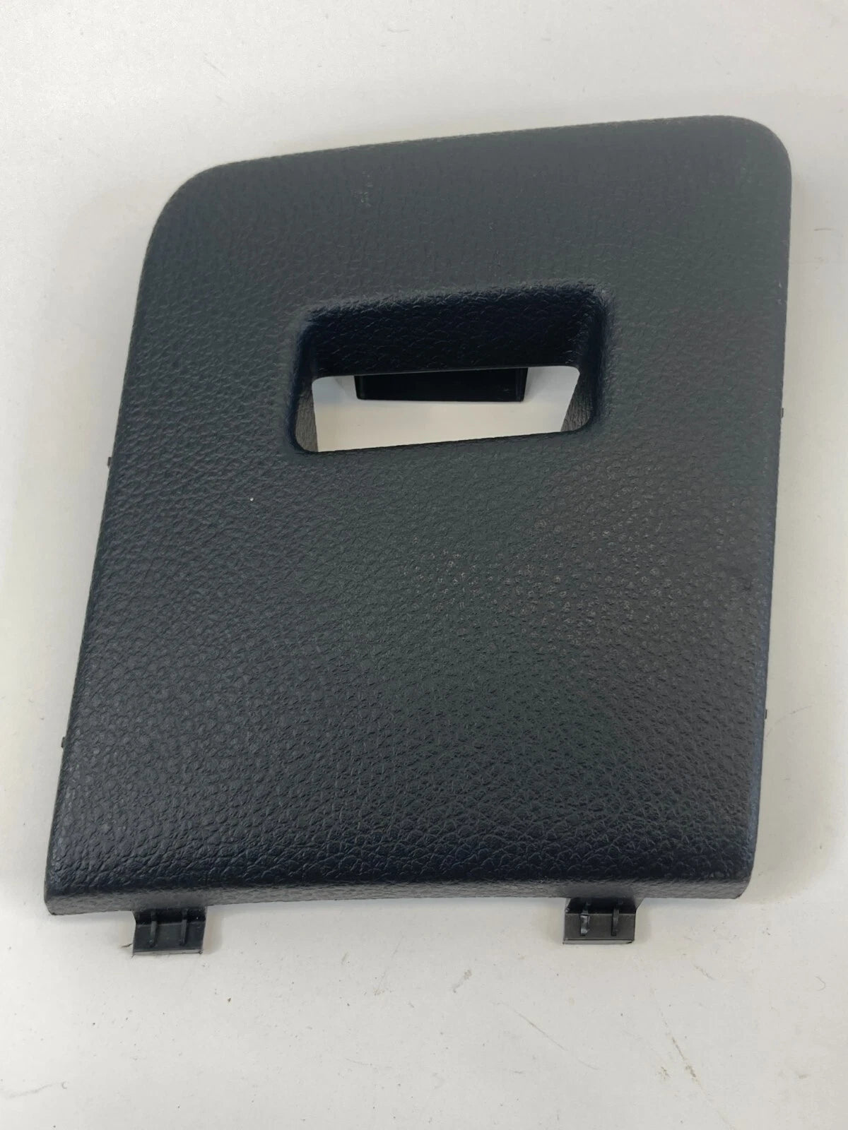 09-14 NISSAN MURANO DASH INTERIOR CABIN PANEL FUSE BOX DOOR COVER 68964-1AA0A
