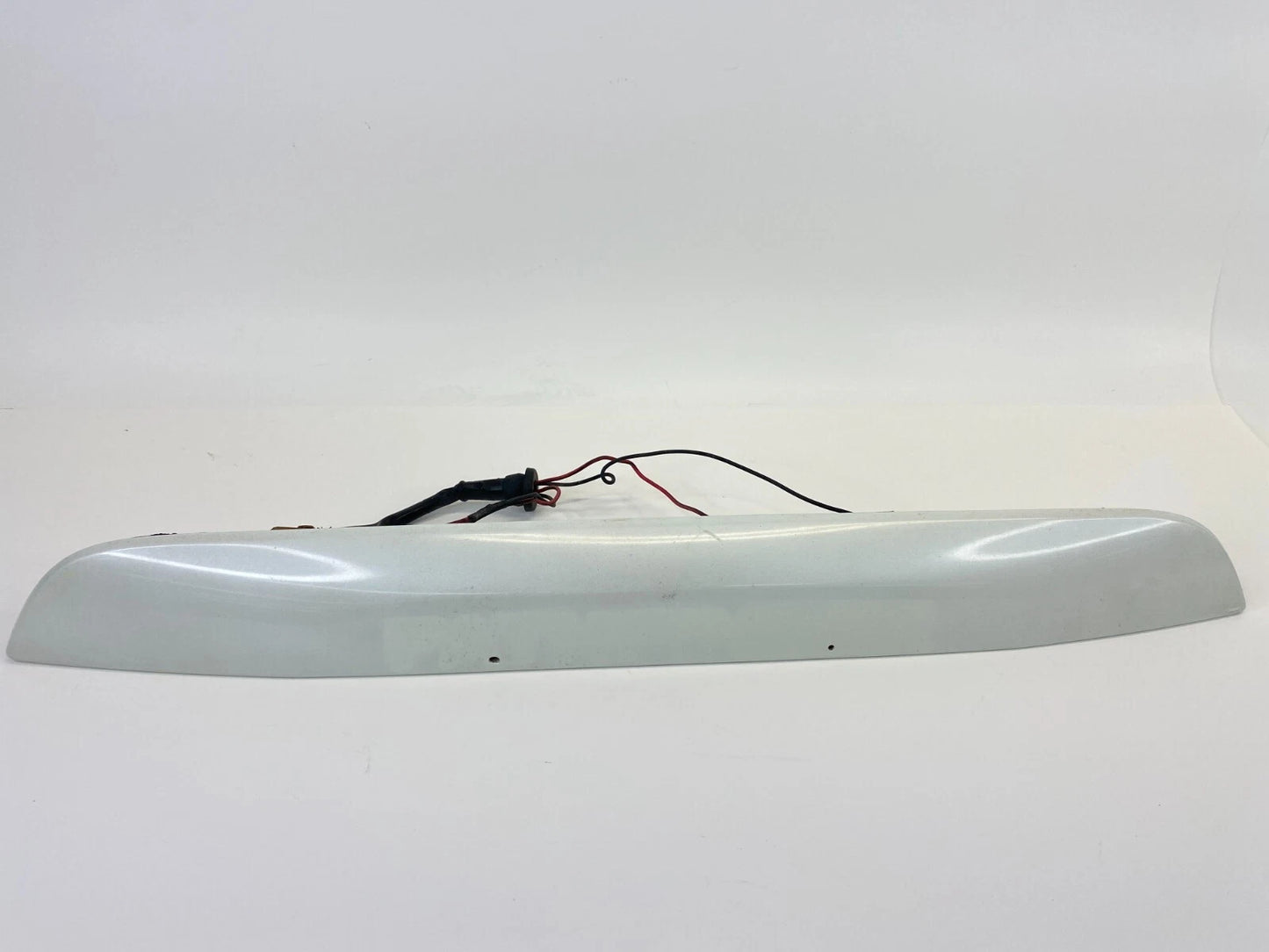 1999-2003 NISSAN PATHFINDER REAR TRUNK LICENSE PLATE MOLDING HANDLE GARNISH