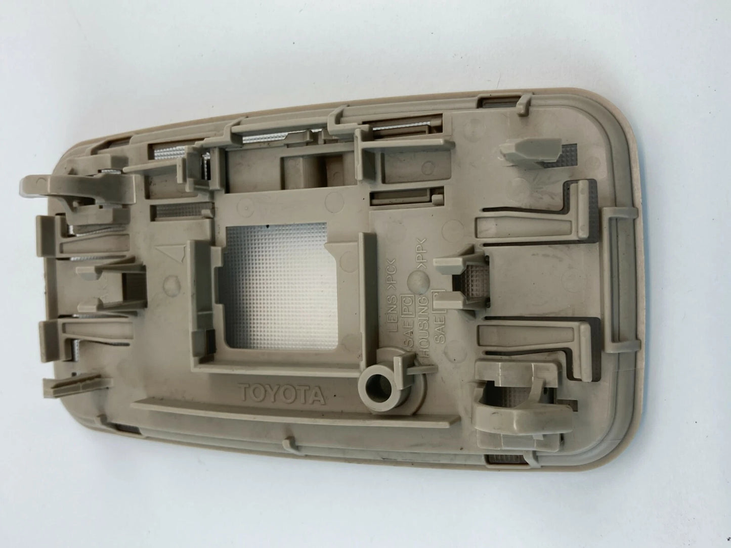 2004 2005 TOYOTA PRIUS PRIUS INTERIOR ROOF DOME LAMP READING LIGHT COVER OEM