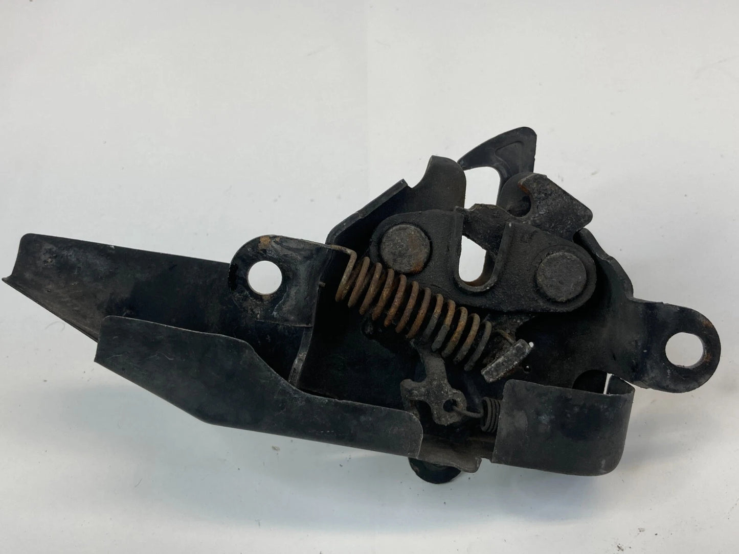 09 10 11 12 13 TOYOTA MATRIX FRONT HOOD LOCK LATCH RELEASE SAFETY ASSEMBLY OEM