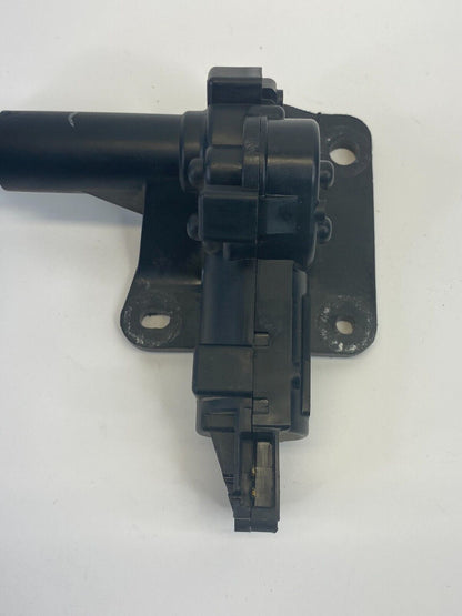 2009-2014 Volkswagen Routan Rear Left Side Quarter Window Motor Actuator OEM