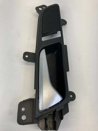 2012-2015 VOLKSWAGEN PASSAT REAR RIGHT SIDE INTERIOR DOOR HANDLE 561839114 OEM