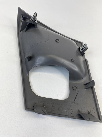 2002-2005 FORD EXPLORER FRONT RIGHT INNER DOOR HANDLE COVER BEZEL TRIM PANEL OEM