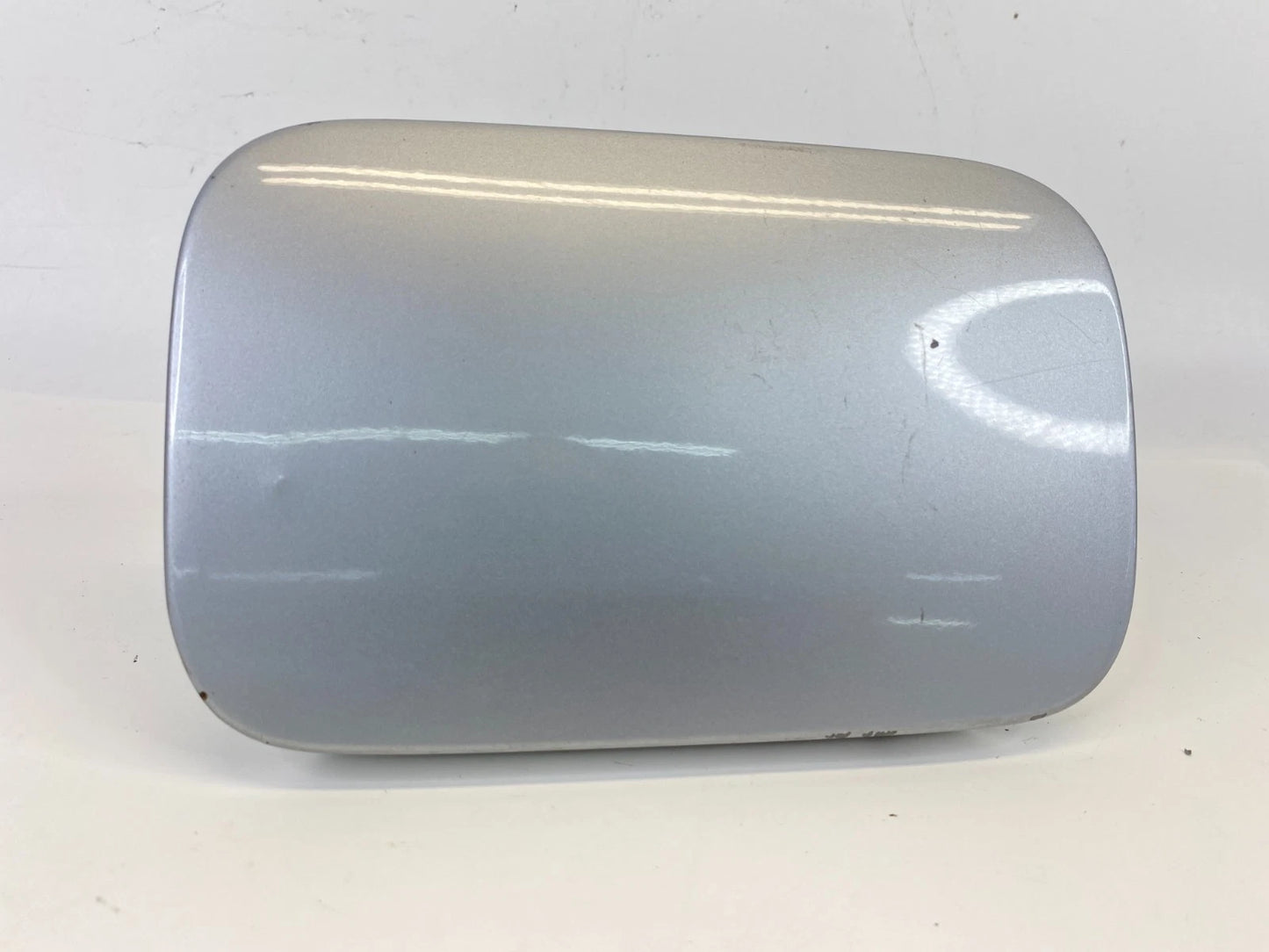 1998-2002 MERCEDES-BENZ E430 FUEL FILLER TANK DOOR GAS LID COVER A2105840839 OEM