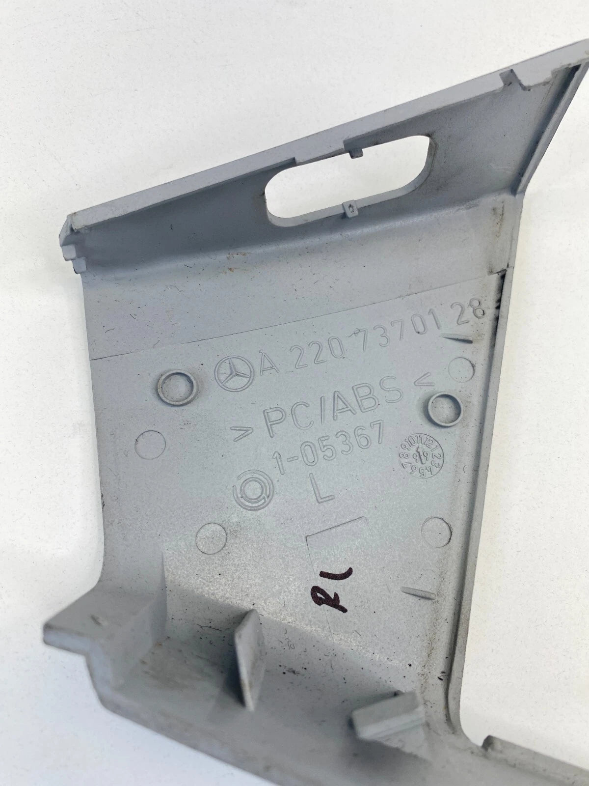 2000-2002 MERCEDES-BENZ S500 REAR LEFT DOOR PANEL COVER OEM FACTORY 2207370128