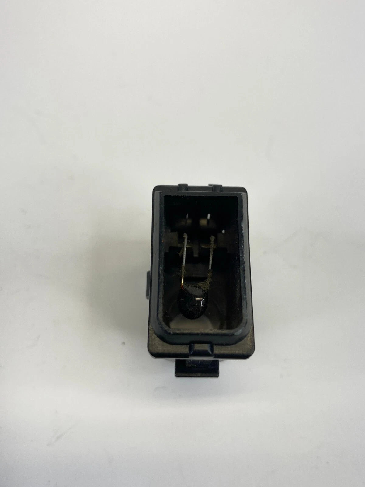 99-03 LEXUS RX300 A/C CLIMATE CONTROL CABIN TEMPERATURE SENSOR 0775004690 OEM