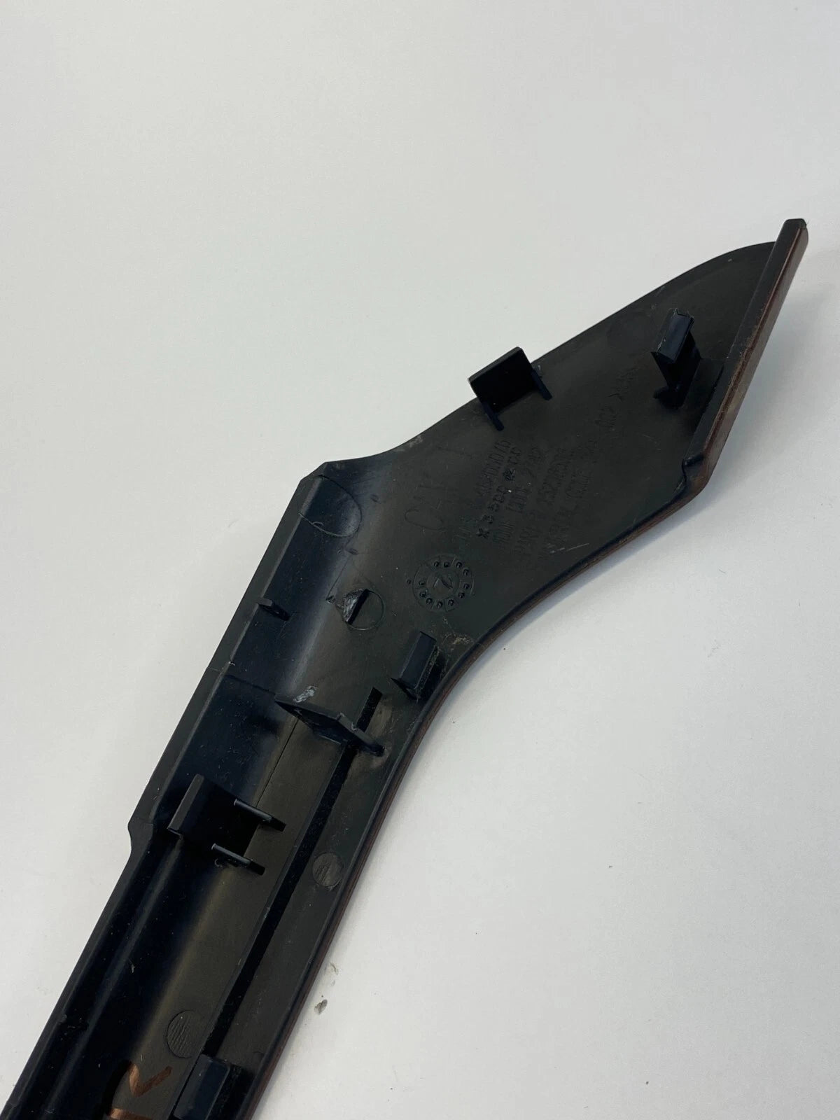 2005-2009 PONTIAC G6 FRONT RIGHT INTERIOR DOOR PULL HANDLE BEZEL TRIM 15238536