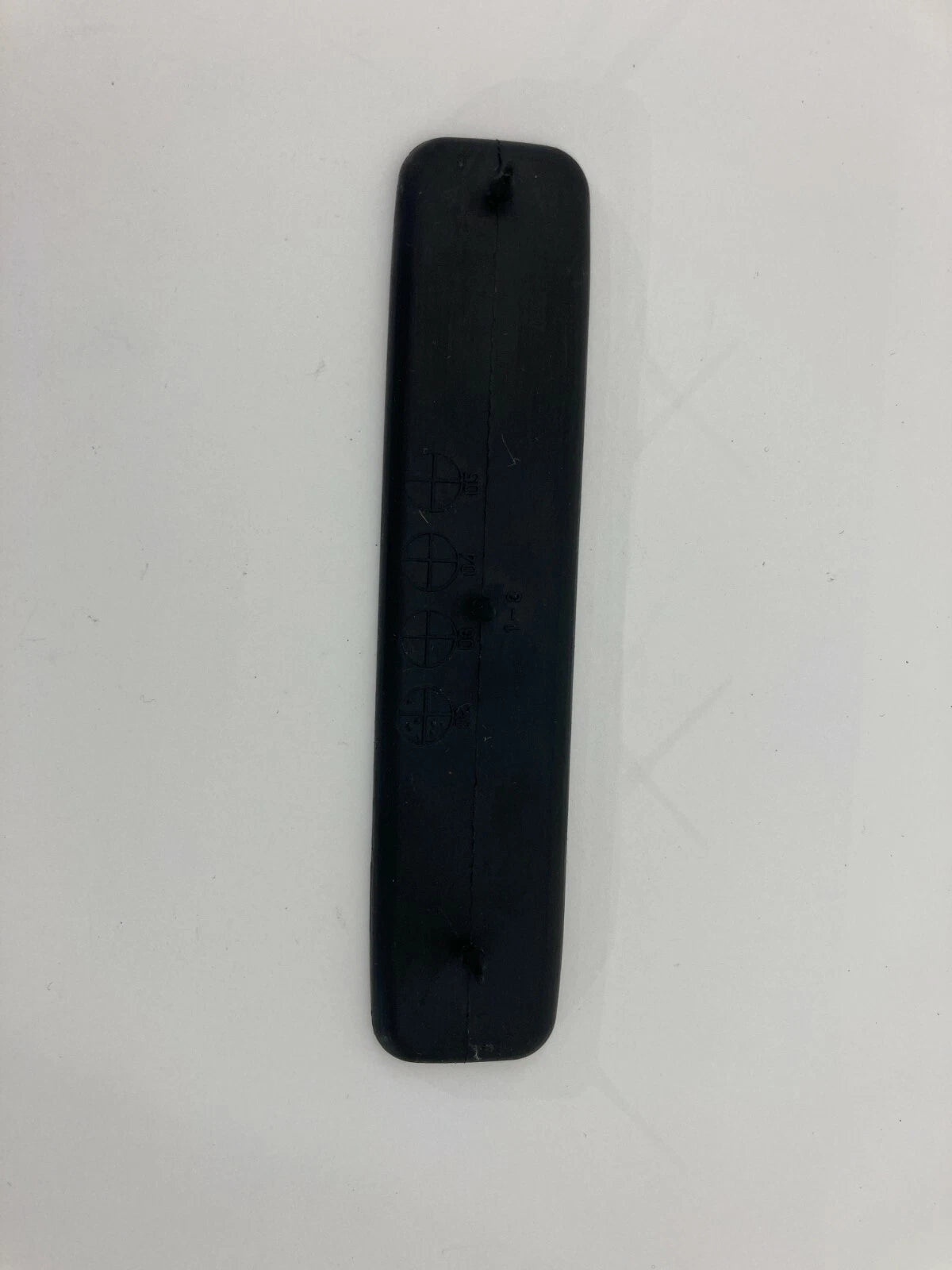 2003 2004 2005 2006 KIA SORENTO CENTER CONSOLE CUP STORAGE COVER RUBBER MAT OEM