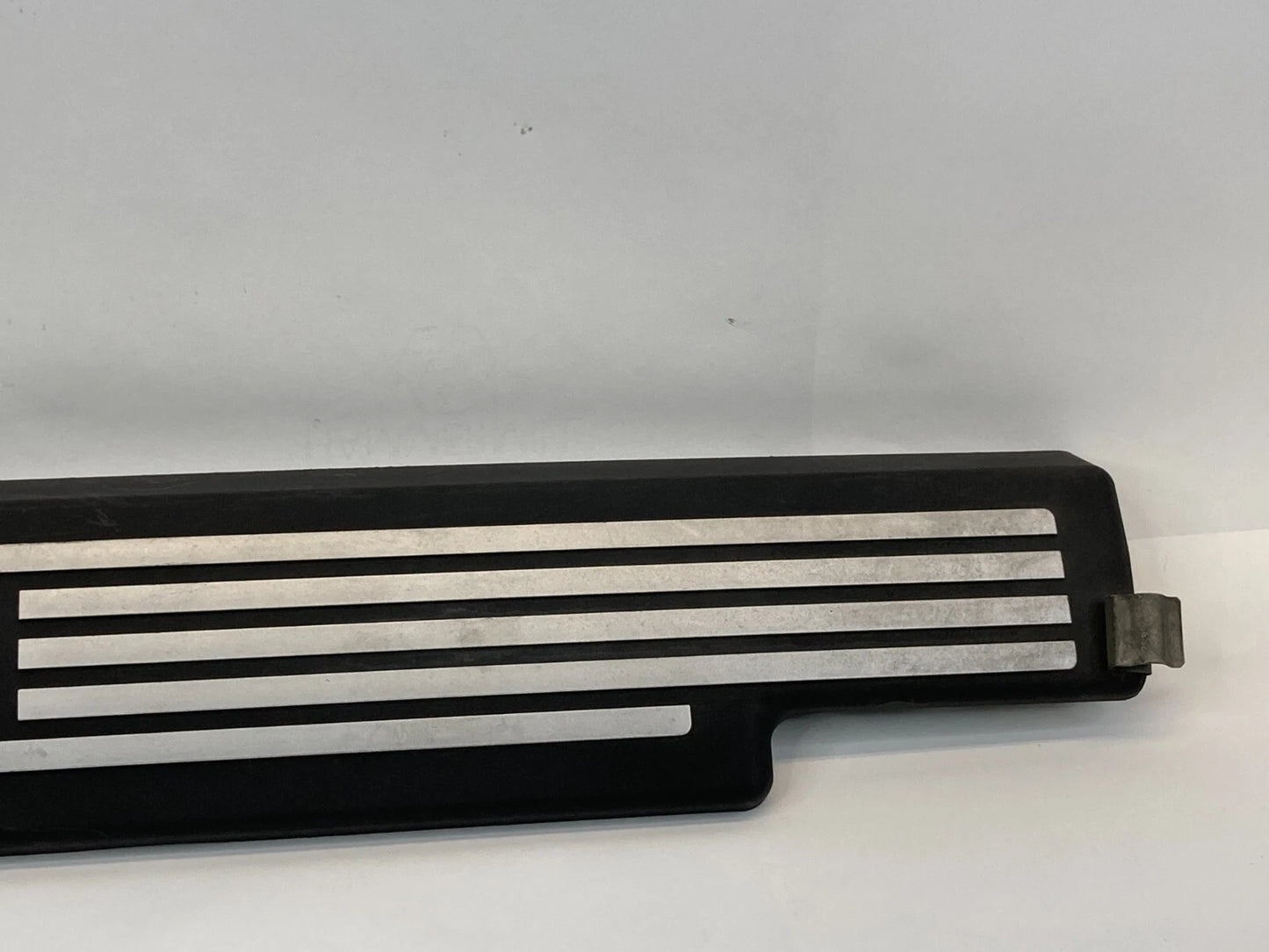 2006 06 BMW 330I 2007-2013 BMW 328I 3.0L ENGINE INTAKE MANIFOLD COVER TRIM OEM
