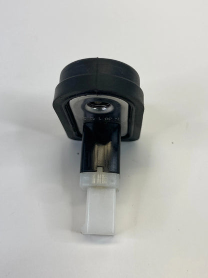 15-22 HYUNDAI ACCENT 13-17 VELOSTER DOOR LIGHT AJAR JAMB SENSOR SWITCH OEM