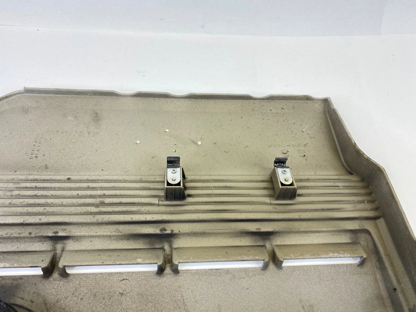 2002 2003 LEXUS ES300 3.0L V6 24V ENGINE COVER MOTOR TOP APPEARANCE LID ASSY OEM