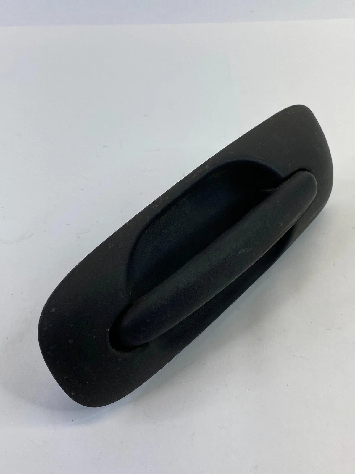 2001-2007 DODGE CARAVAN REAR RIGHT SIDE EXTERIOR SLIDING DOOR HANDLE 04894510AE