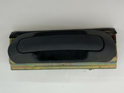 01-04 Jeep Grand Cherokee Laredo Liftgate Exterior Door Handle Assy 55136699AB