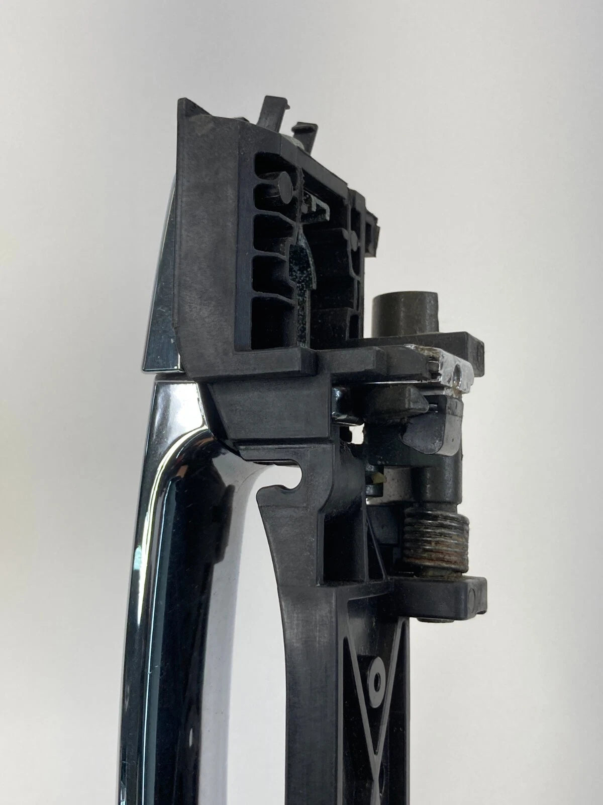 2003-2007 NISSAN MURANO REAR LEFT SIDE EXTERIOR OUTER DOOR HANDLE ASSY OEM