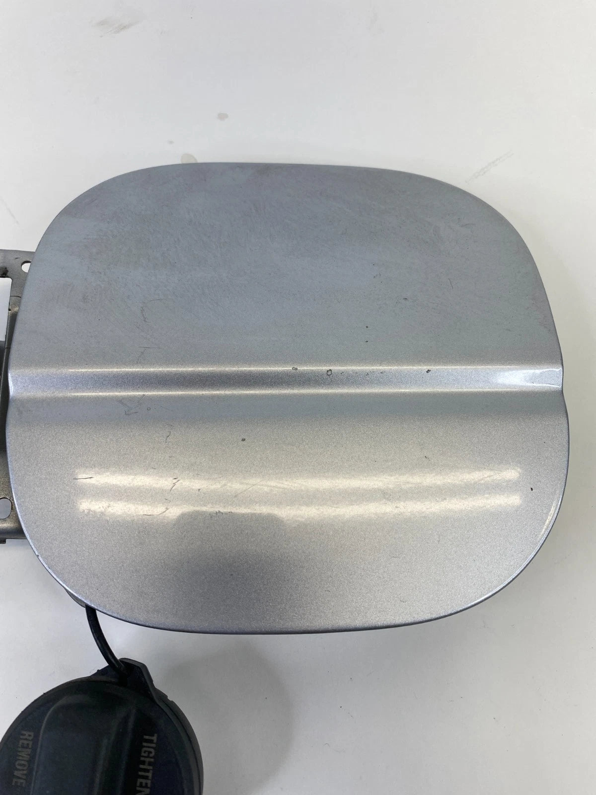 2008 09 10 11 2012 Honda Accord Coupe Fuel Filler Door Gas Lid Cover w/ Cap OEM