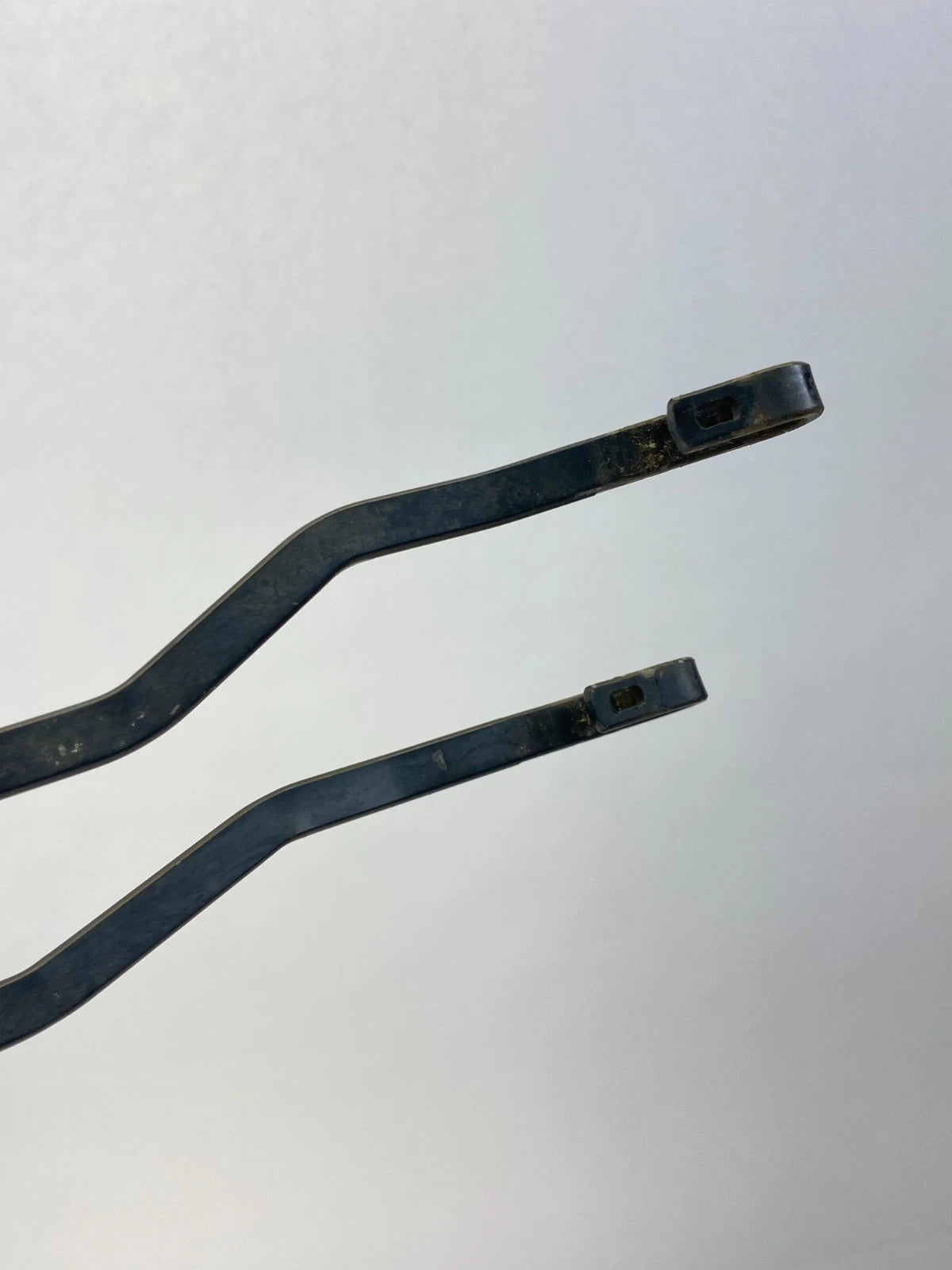 06-09 PONTIAC TORRENT 05-09 EQUINOX FR WINDSHIELD WIPER ARMS SET PAIR LH RH OEM