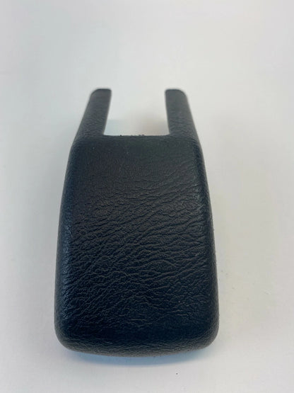 2004 2005 2006 KIA AMANTI FRONT SEAT RAIL TRACK END TRIM COVER 88561-3F000 OEM