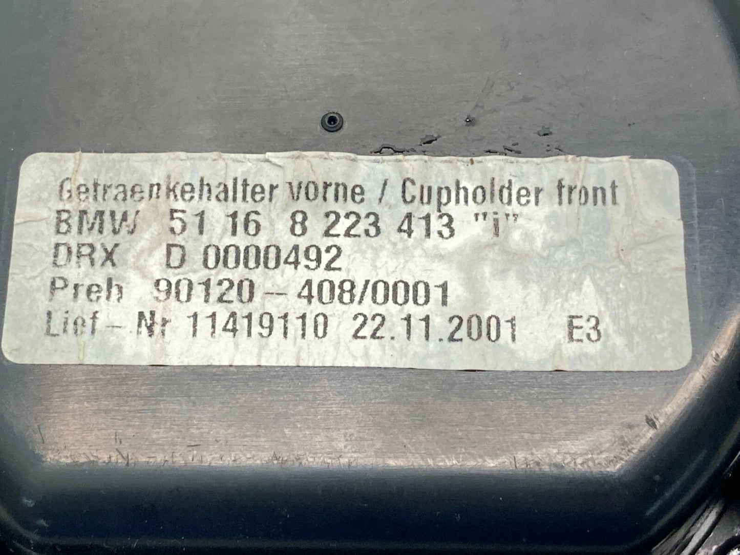 2002 2003 2004 2005 BMW 745I 745LI FRONT CENTER CONSOLE CUP HOLDER 51168223413