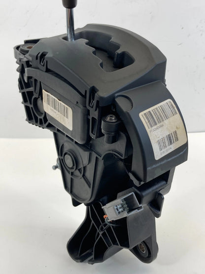 2011-2016 CHRYSLER TOWN & COUNTRY 3.6L AT GEAR SELECTOR SHIFT SHIFTER LEVER OEM