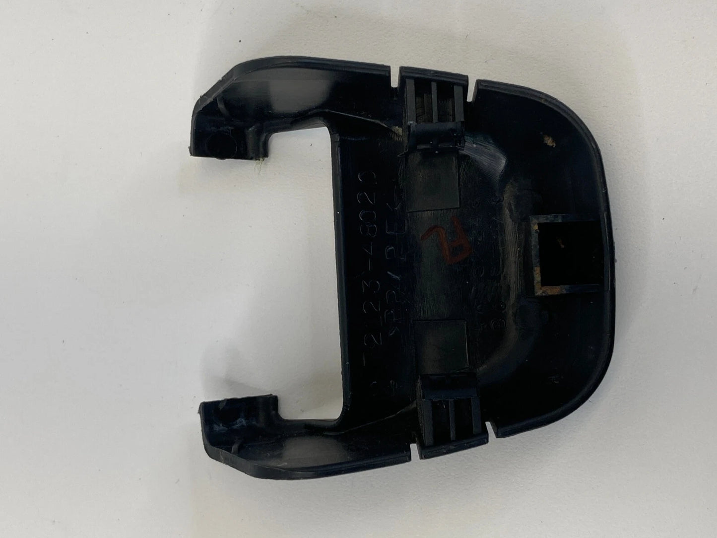 1999-2003 LEXUS RX300 FRONT LEFT SIDE SEAT TRACK END COVER TRIM 72123-48020