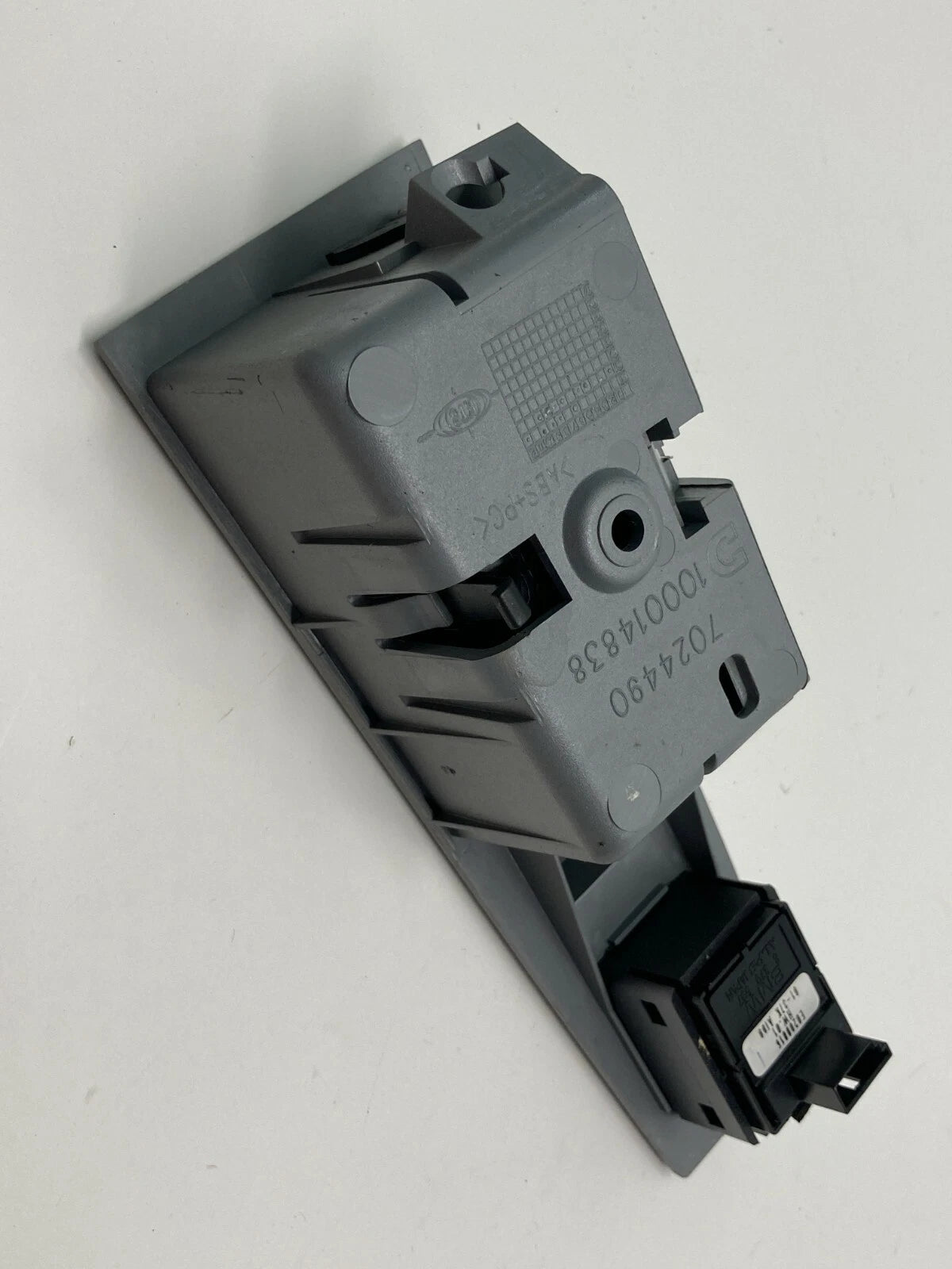 02-05 BMW 745I 745LI 03-08 760LI REAR RIGHT WINDOW SWITCH TRIM ASHTRAY FINISHER